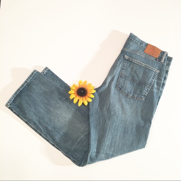 Lucky Brand Other - Lucky Brand 363 vintage straight jeans 33x30